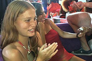 julia爆乳裸体写真
